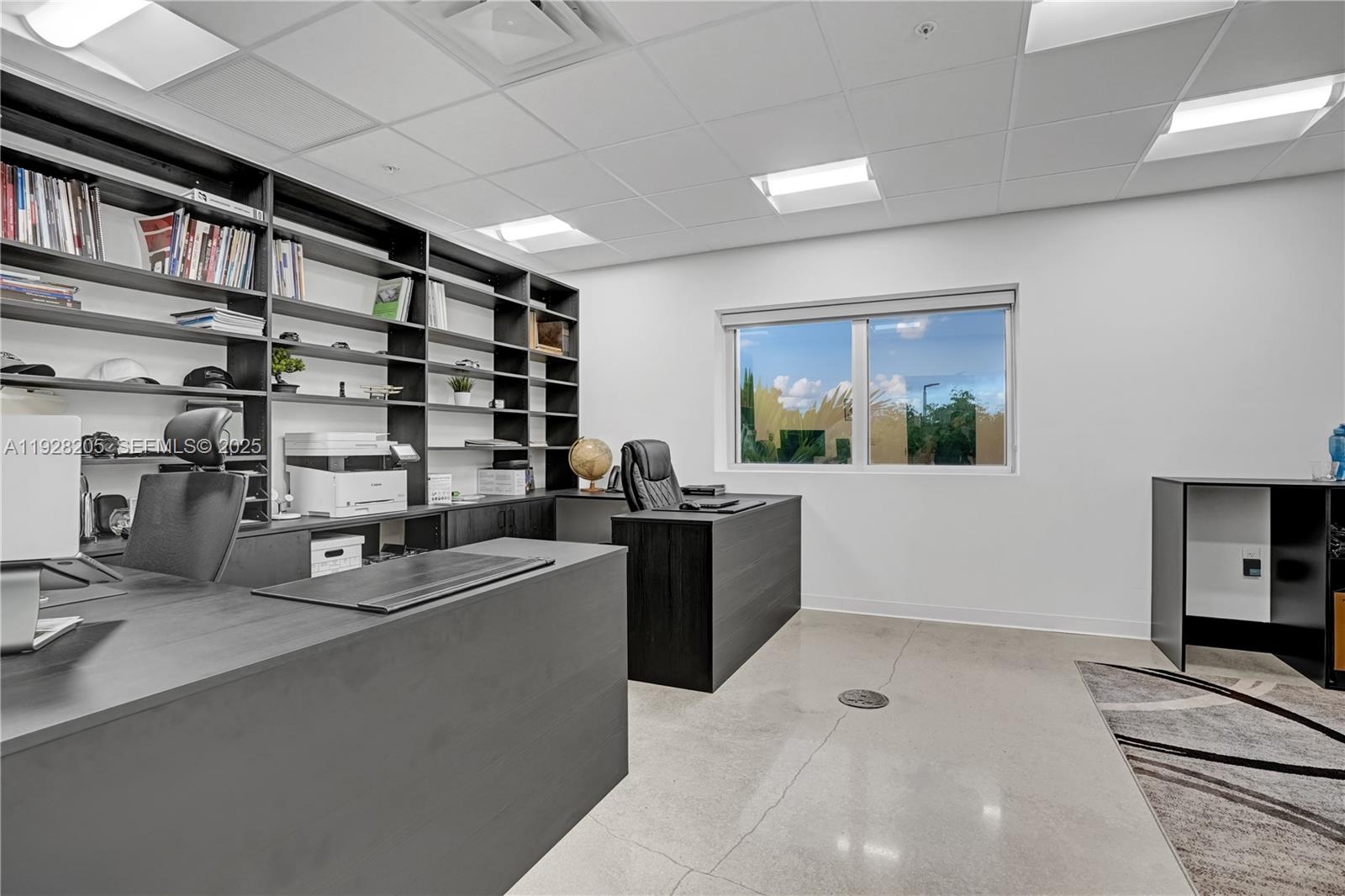 A11928205 Property Photo 38