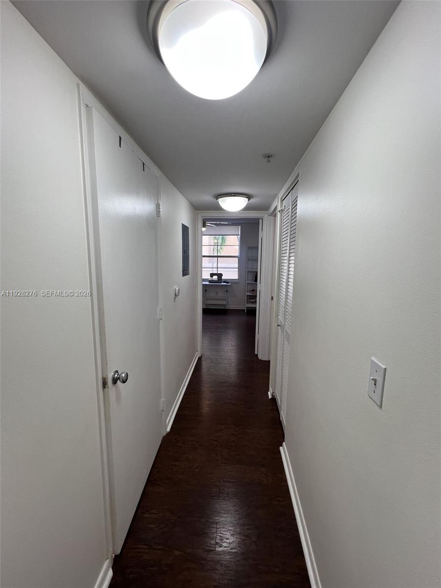 520 Se 5th Avenue 2303 Property Photo 19