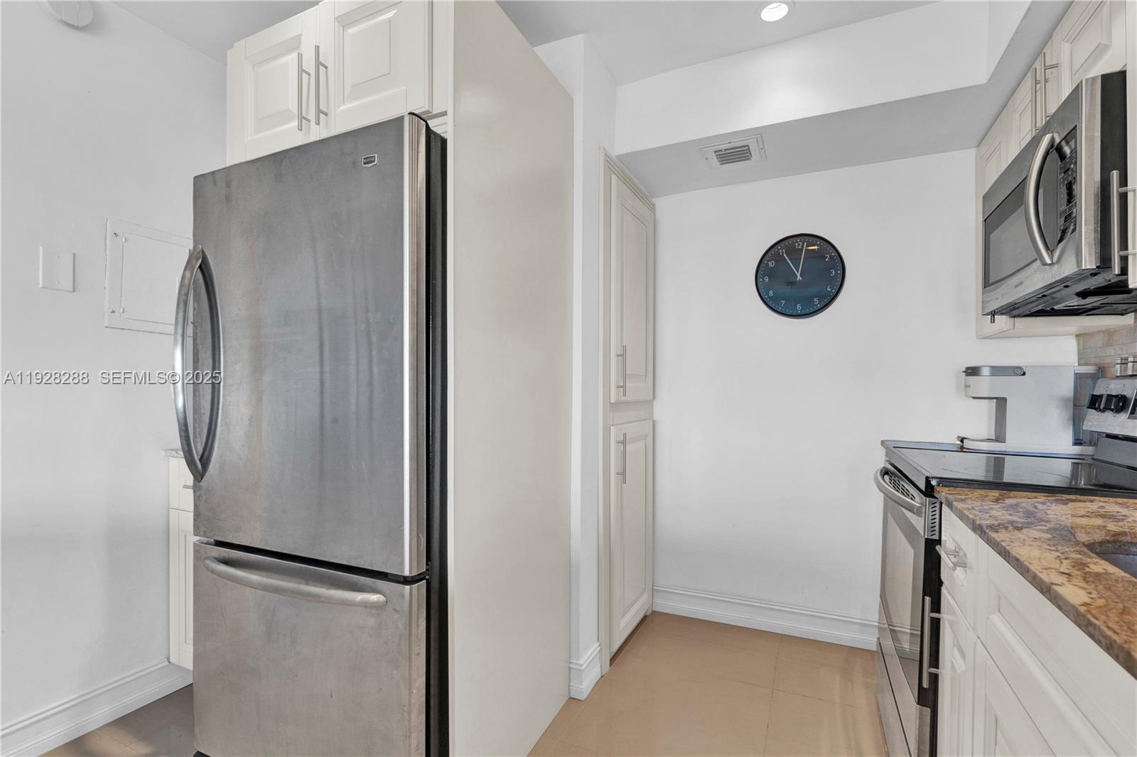 200 Diplomat Parkway 729 Property Photo 6