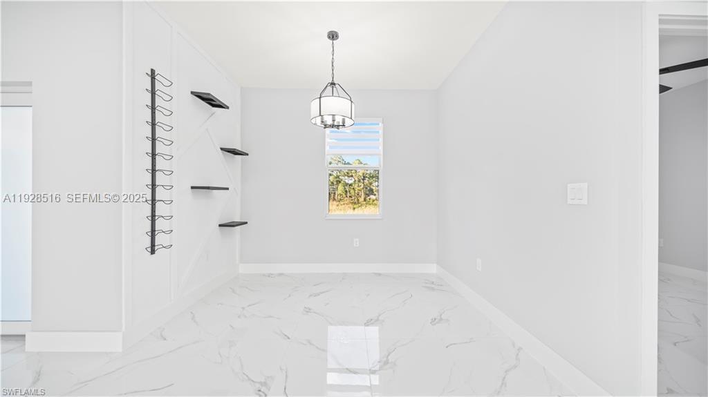 1110 Garibaldi Sst E Property Photo 11