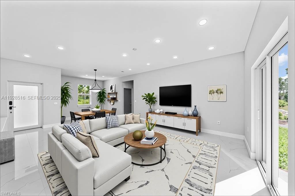 1110 Garibaldi Sst E Property Photo 19