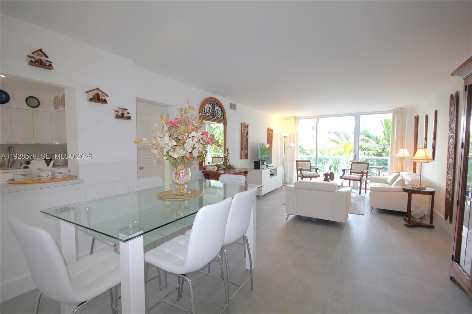 A11928579 Property Photo 3