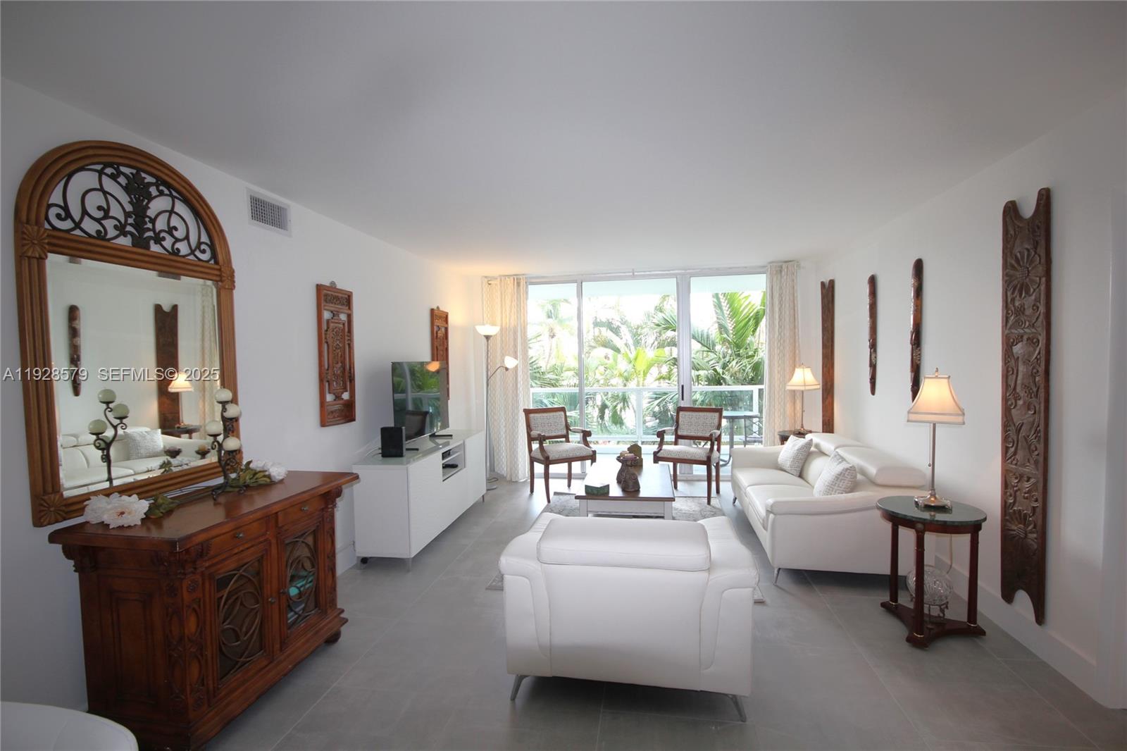 A11928579 Property Photo 5