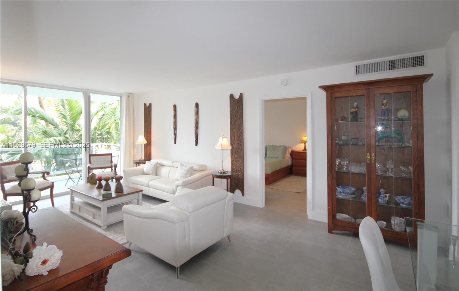 A11928579 Property Photo 6