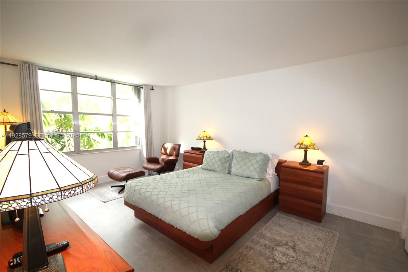 A11928579 Property Photo 19