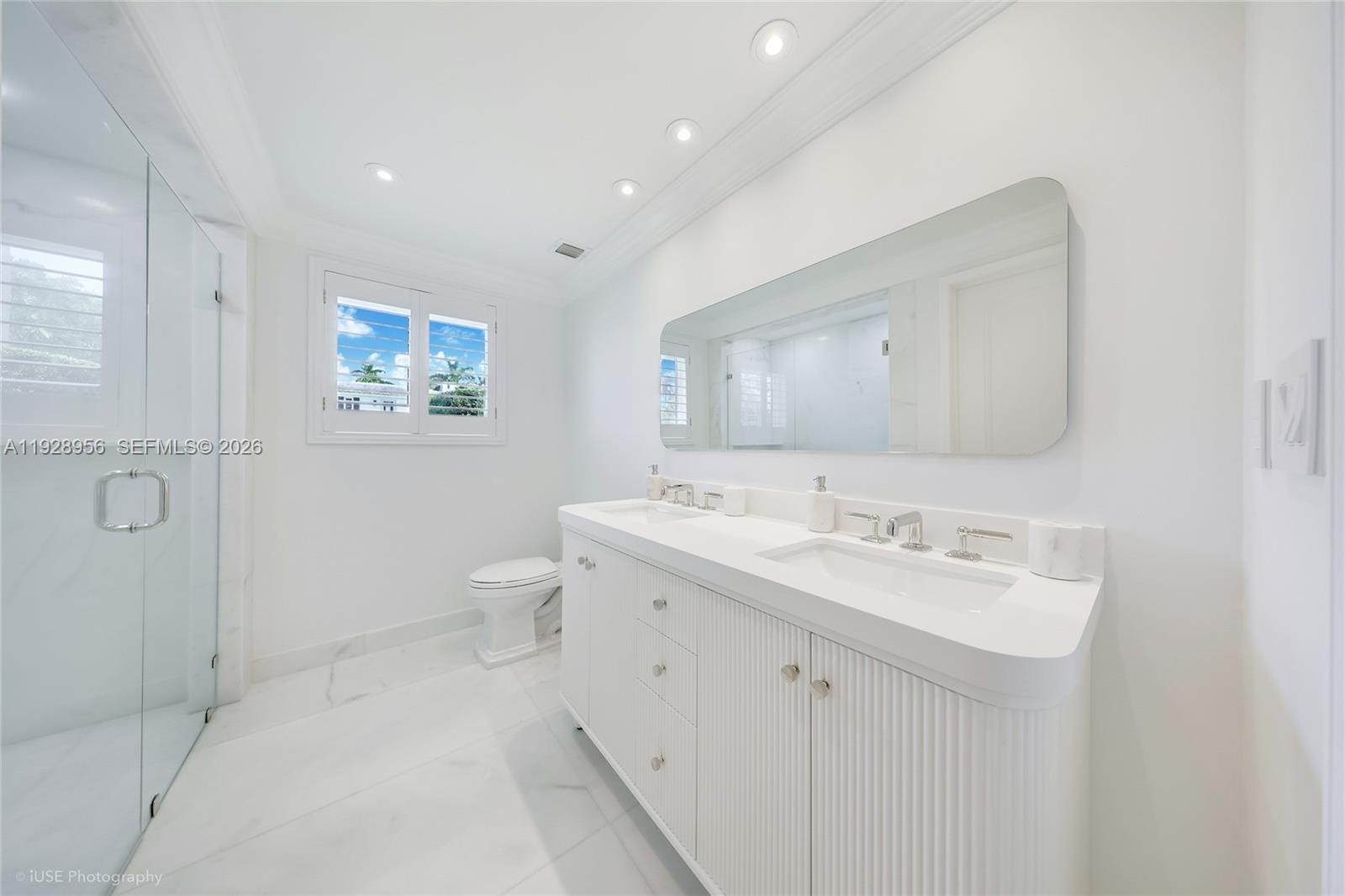 55 La Gorce Circle Property Photo 19
