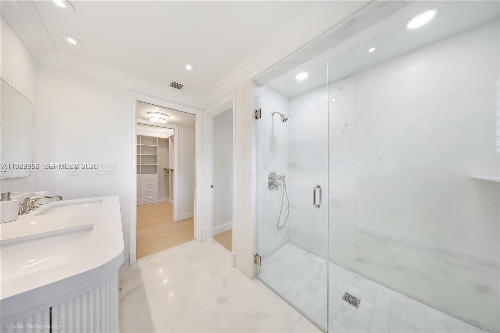 55 La Gorce Circle Property Photo 20