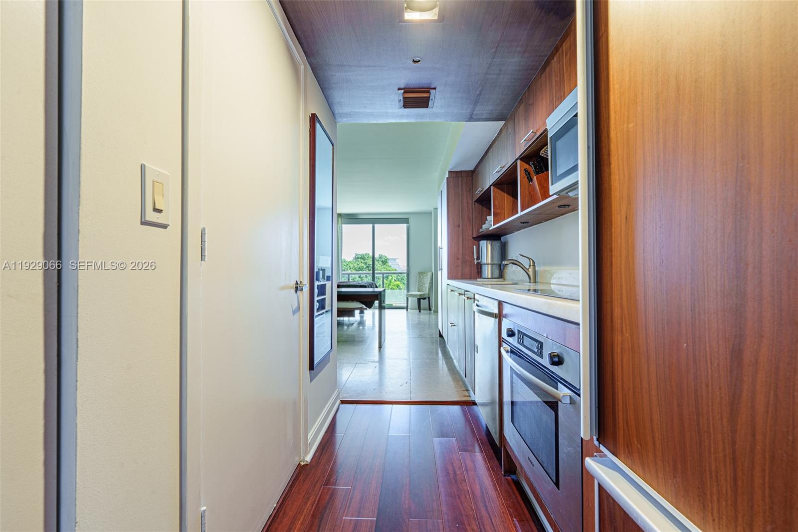 50 Biscayne Boulevard 503 Property Photo 20