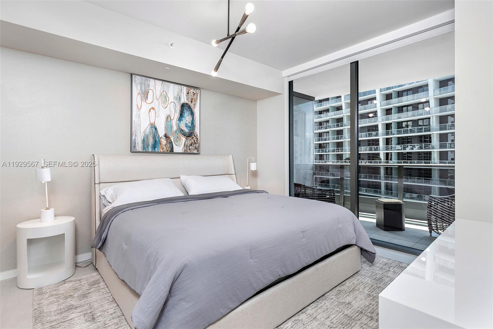 1000 Brickell Plaza 4005 Property Photo 8