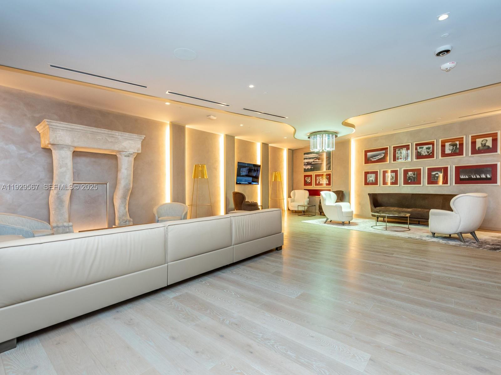 1000 Brickell Plaza 4005 Property Photo 32