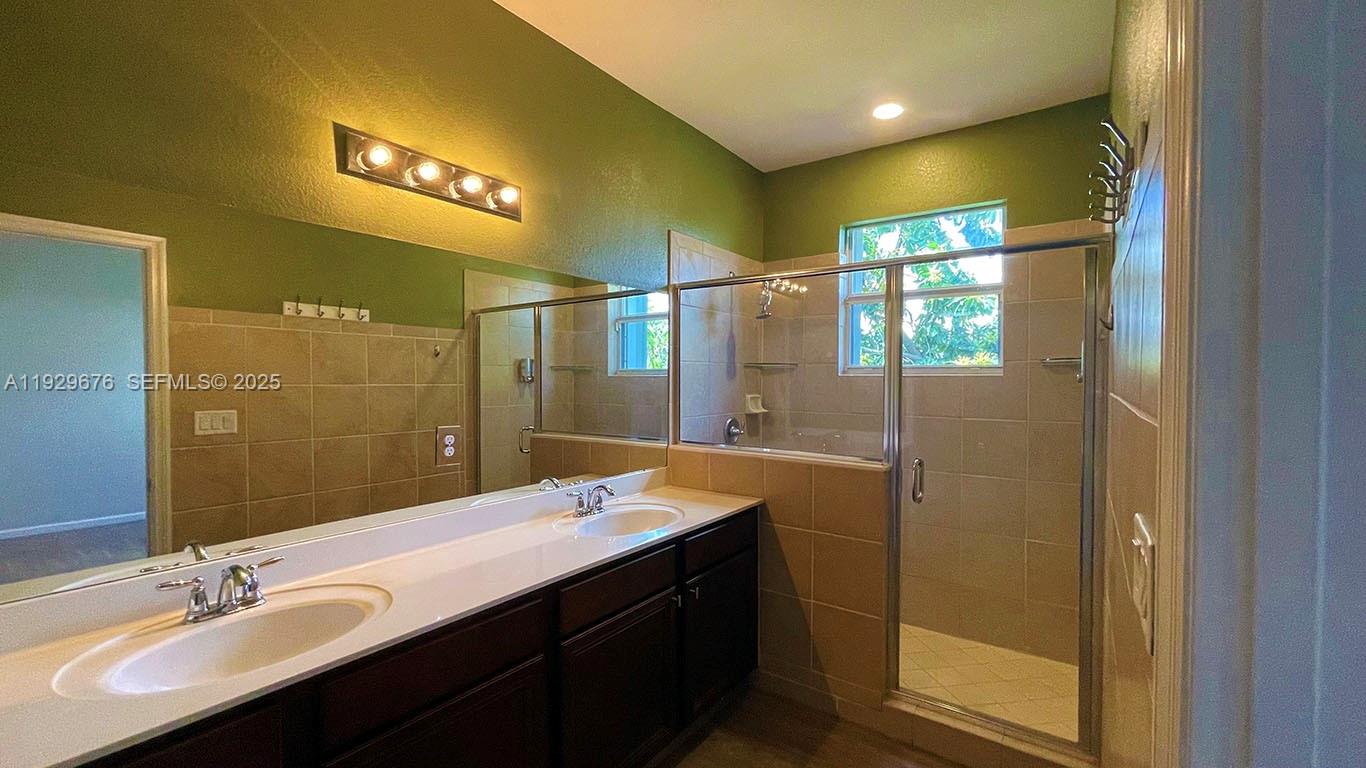 22912 Sw 115th Court Property Photo 24