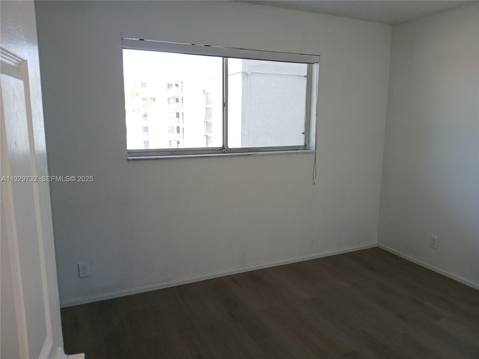 8740 N Sherman Circle 305 Property Photo 10
