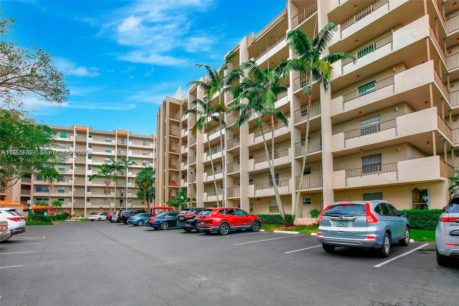 3930 Inverrary Boulevard 405-d Property Photo 45