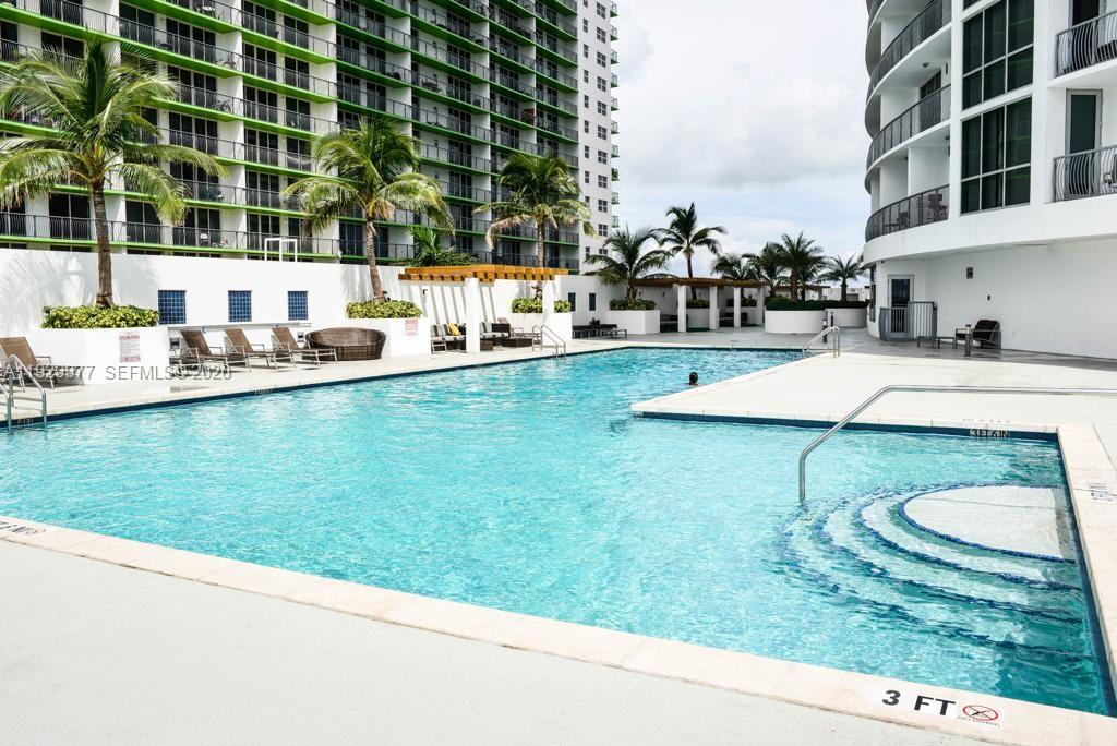 1750 N Bayshore Drive 4814 Property Photo 28