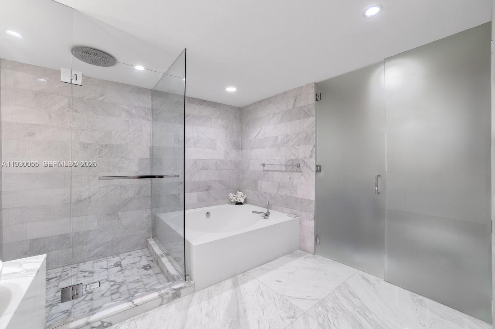 10203 Collins Avenue 201 Property Photo 16