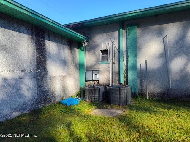 A11930078 Property Photo 18