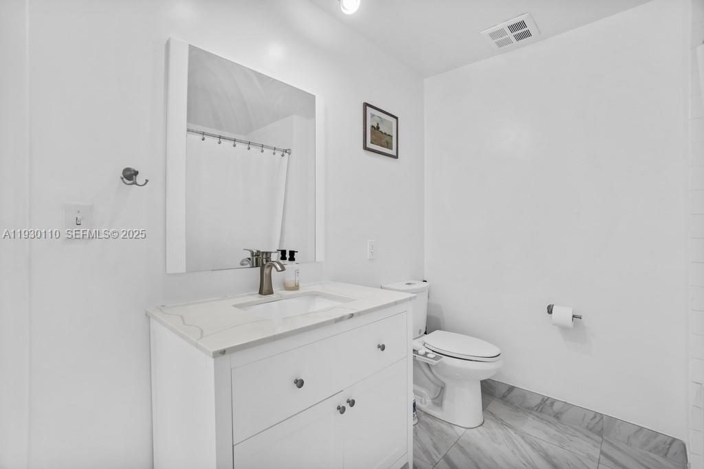 10 S River Drive 608 Property Photo 18