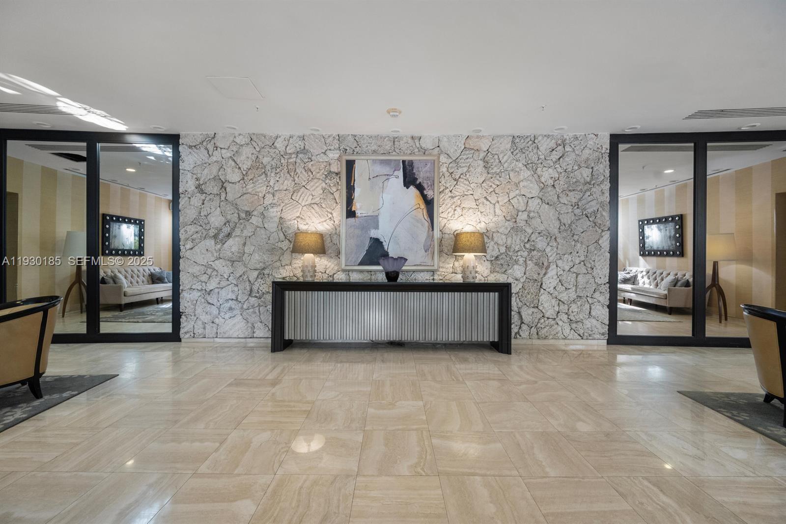 2450 Presidential Way Ph7 Property Photo 19