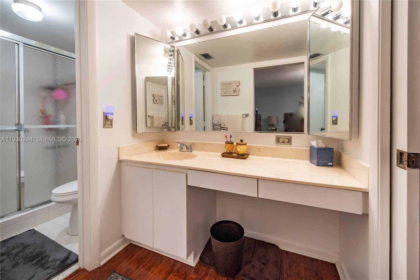 4940 E Sabal Palm Boulevard 414 Property Photo 18
