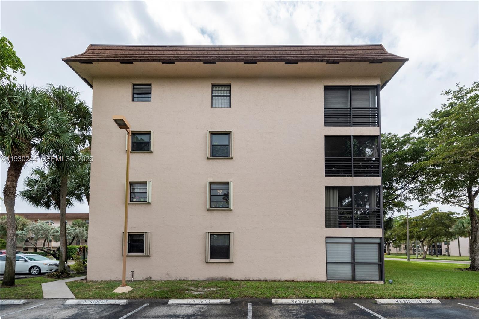 4940 E Sabal Palm Boulevard 414 Property Photo 24