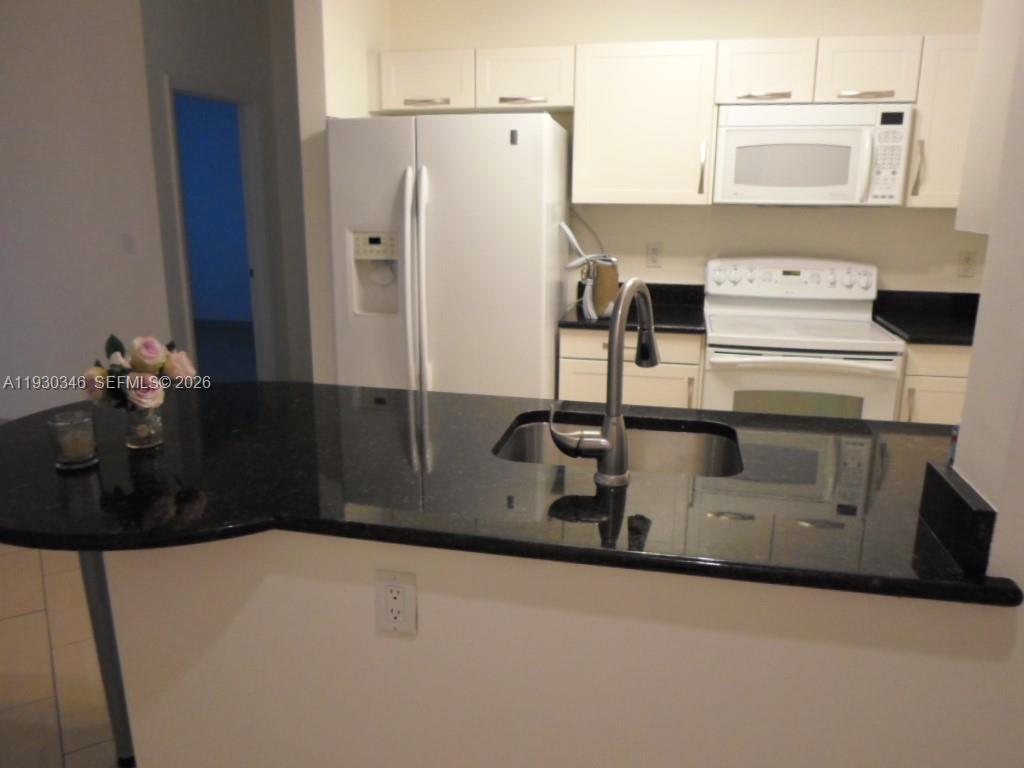 7275 Sw 90th Way G 611 Property Photo 44
