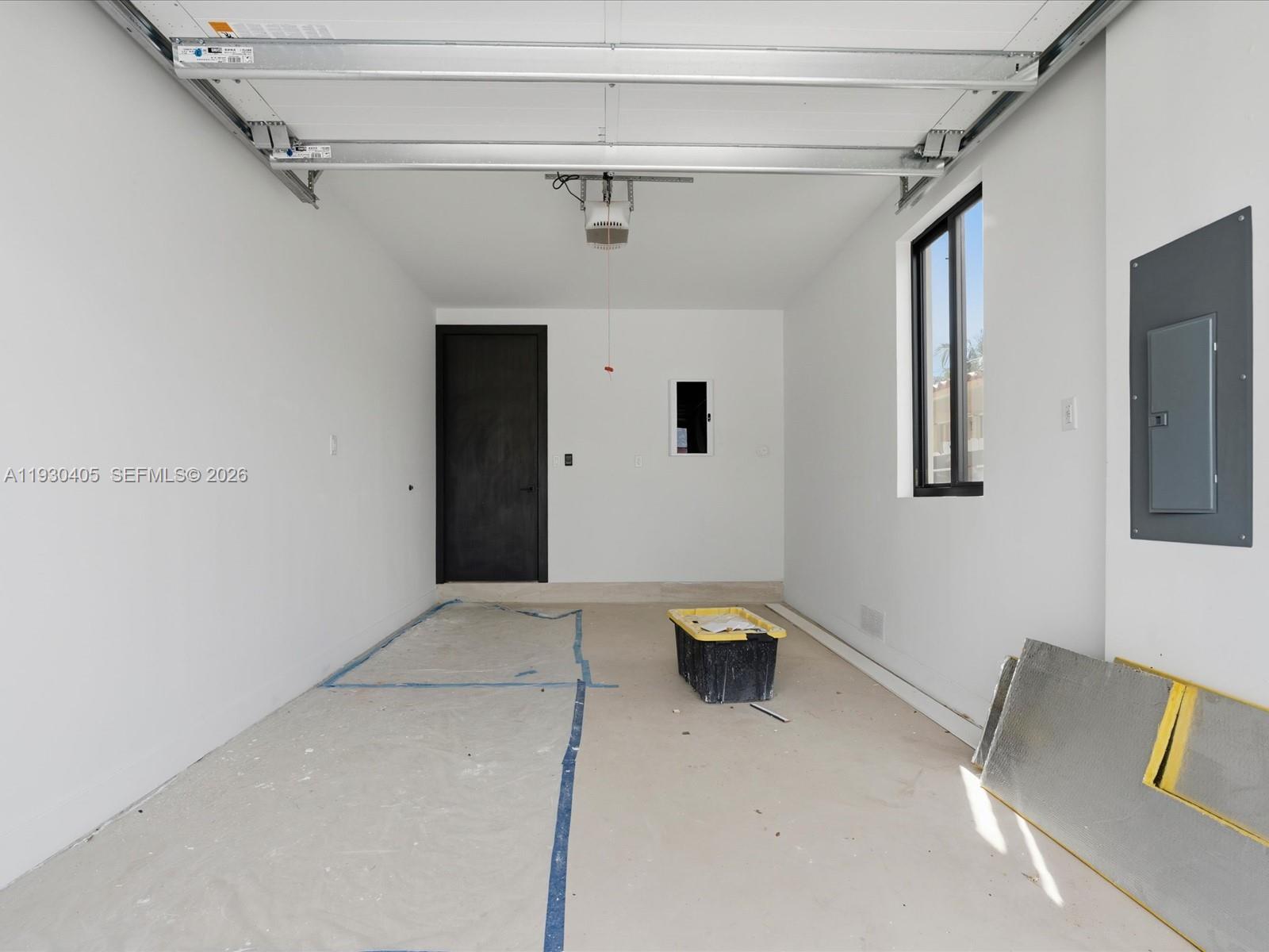 2484 Sw 18th Street Property Photo 8