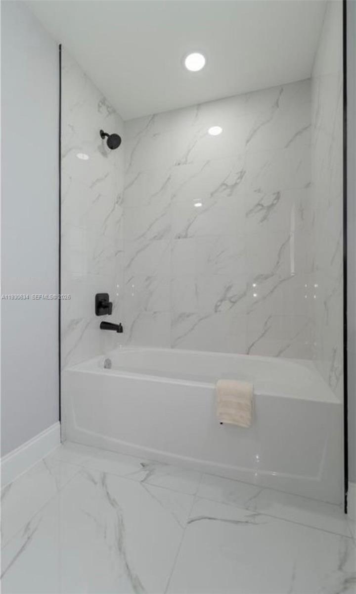 761 Kirkman Avenue Property Photo 25
