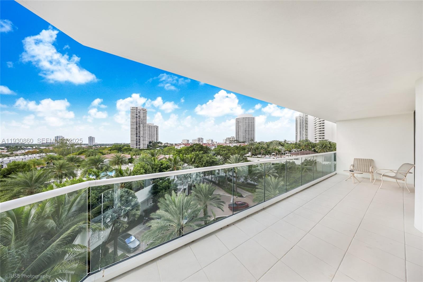 2600 Island Boulevard 703 Property Photo 23