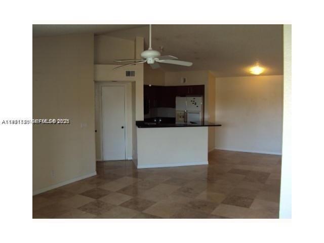3300 N Pinewalk Drive N 1928 Property Photo 3