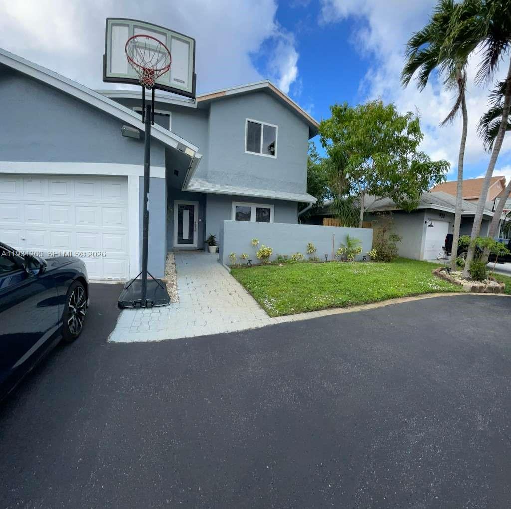 A11931260 Property Photo 7