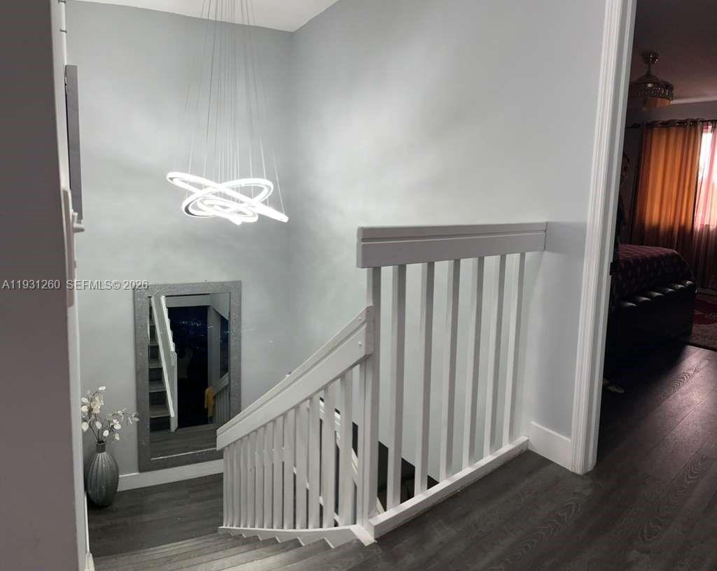 A11931260 Property Photo 38