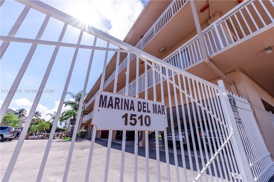 1510 Se 15th Street 210 Property Photo 27