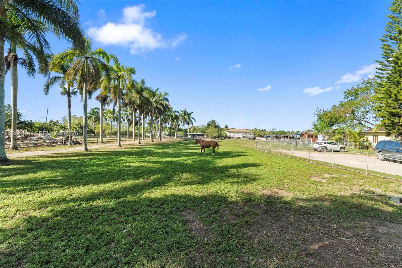 A11931301 Property Photo 8