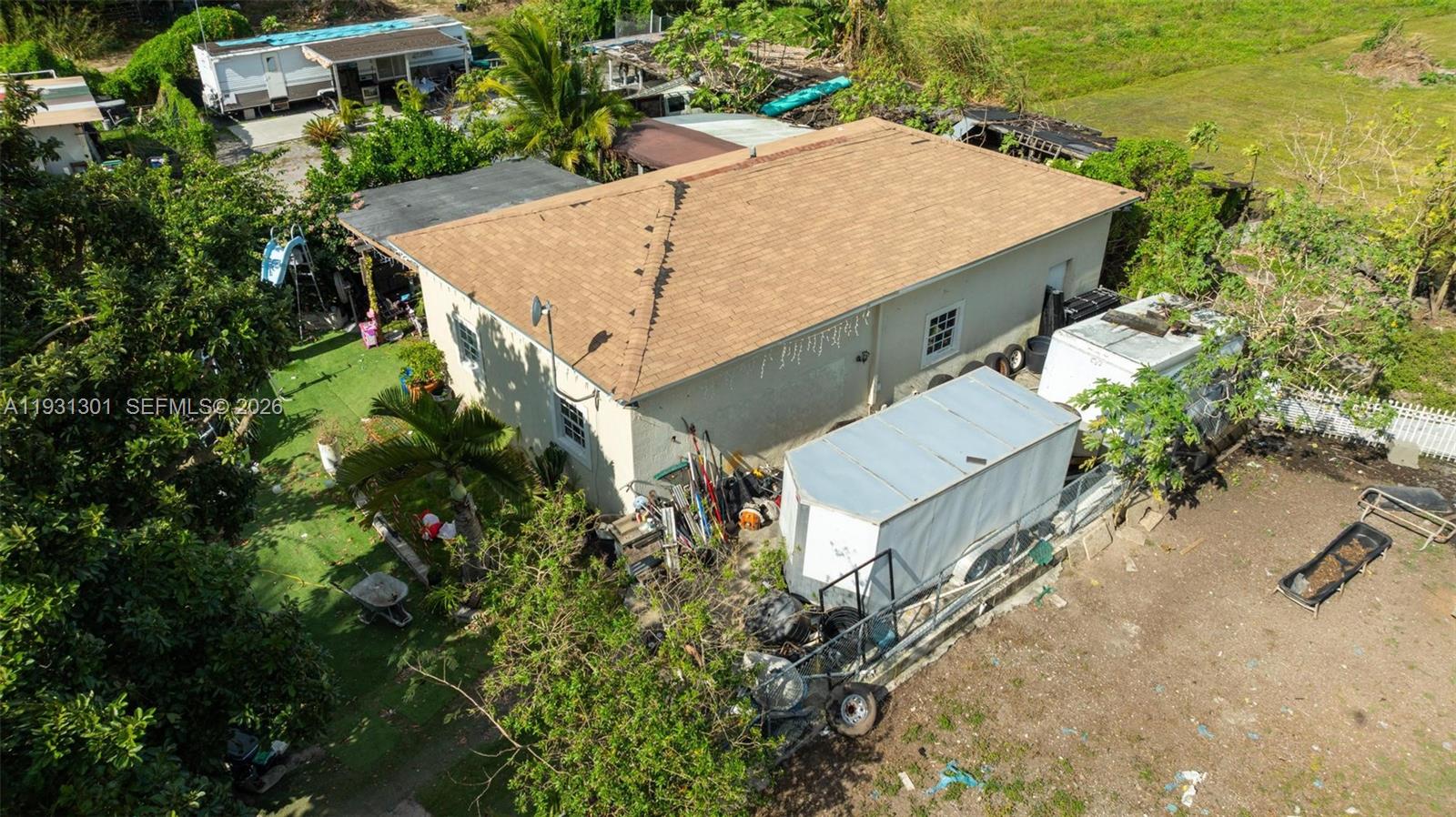 A11931301 Property Photo 41
