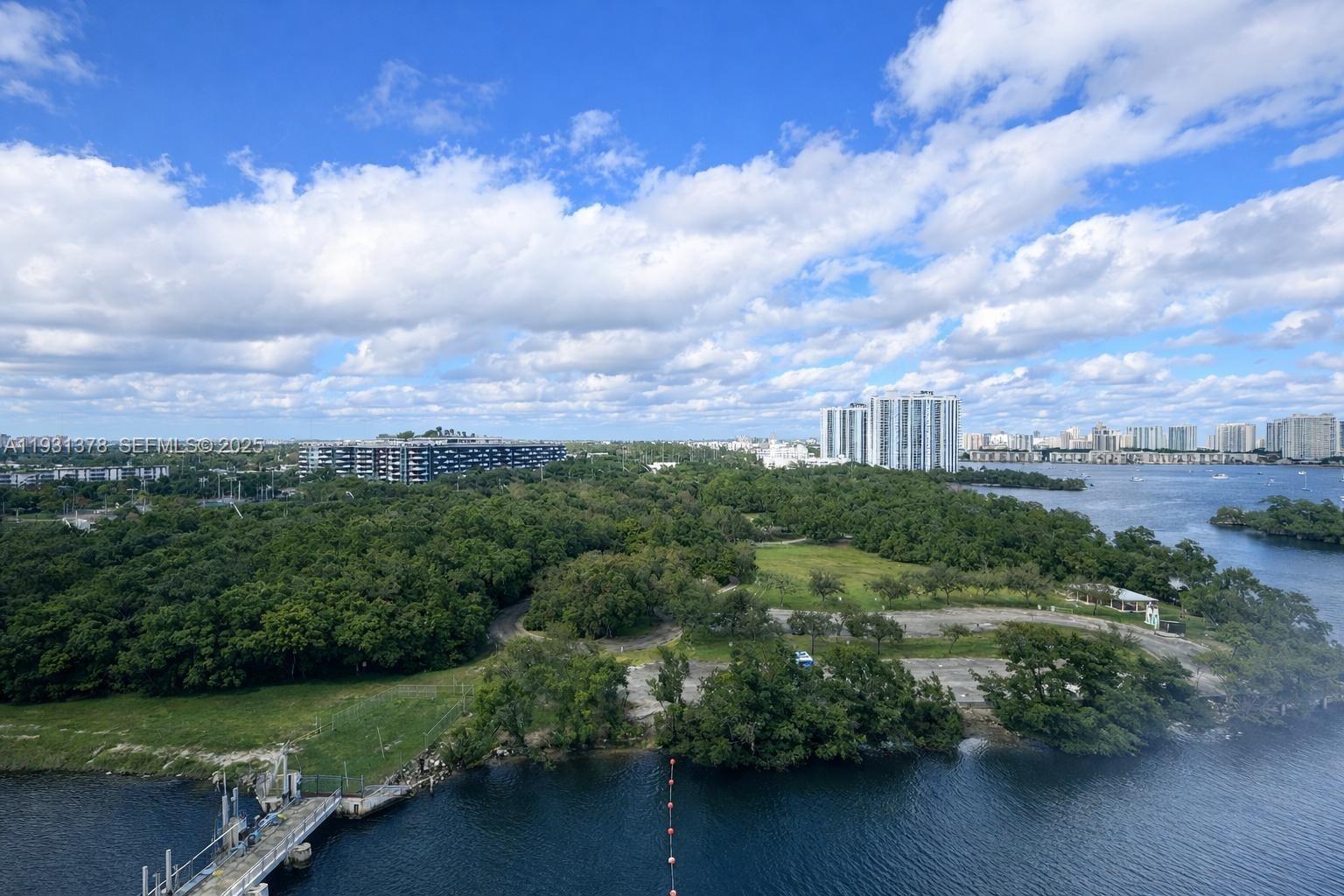 16385 Biscayne Boulevard 1102 Property Photo 6