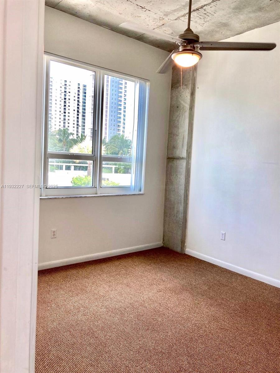 2001 Biscayne Boulevard 2608 Property Photo 4