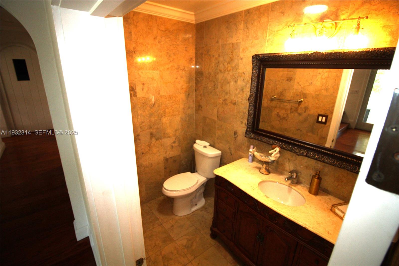 6750 Granada Boulevard Property Photo 14