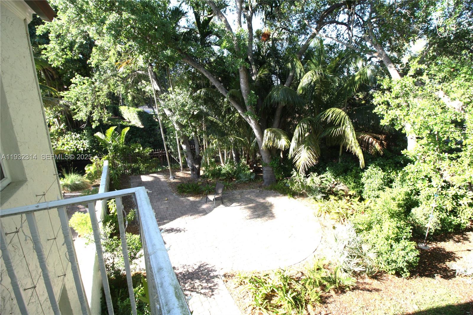 6750 Granada Boulevard Property Photo 28