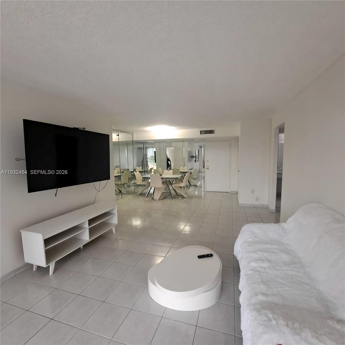 A11932454 Property Photo 5