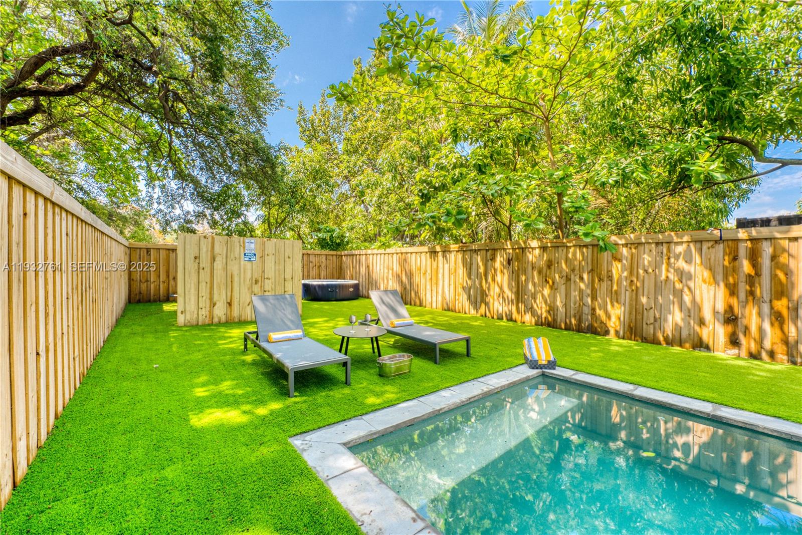 58 Nw 52nd Street Property Photo 7
