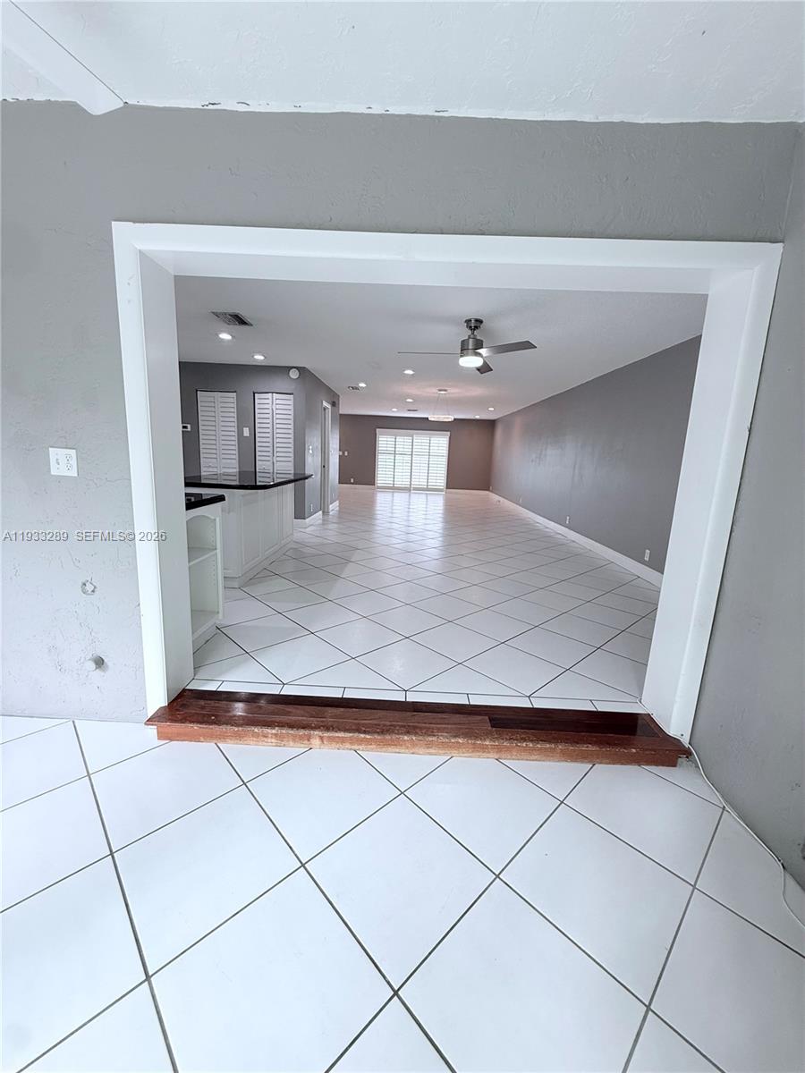 4341 Coral Springs Drive 1g Property Photo 6