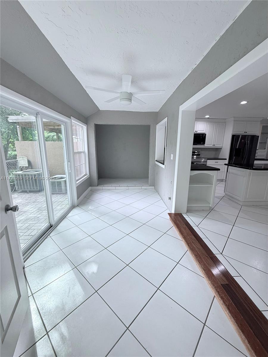4341 Coral Springs Drive 1g Property Photo 10
