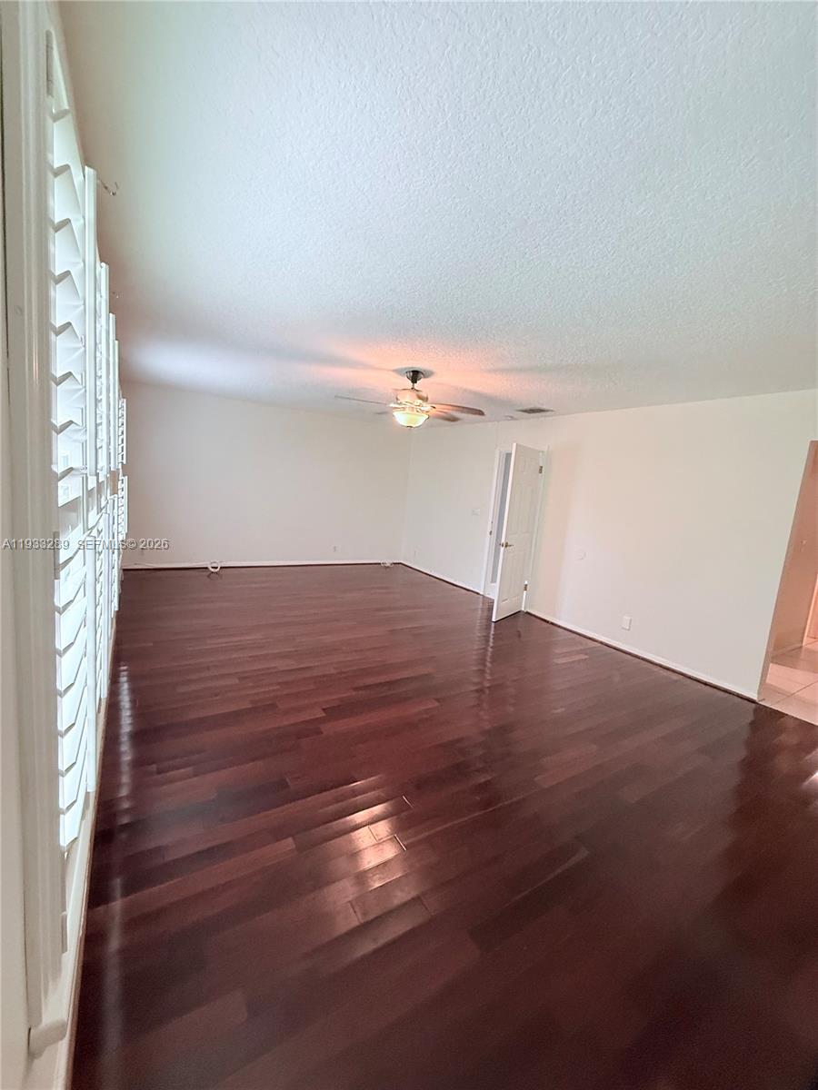 4341 Coral Springs Drive 1g Property Photo 14