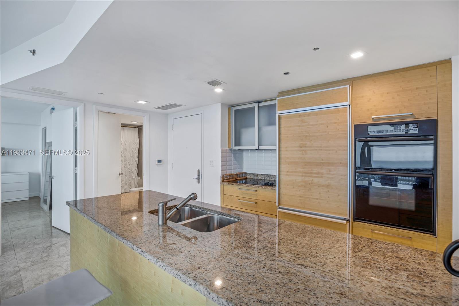 1830 S Ocean Drive 4707 Property Photo 12