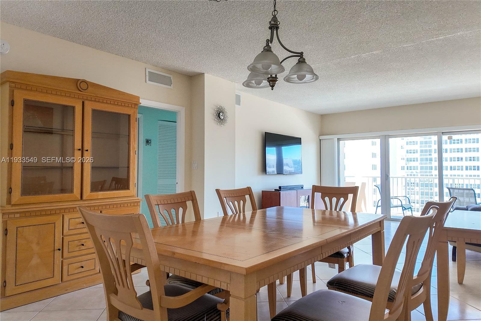 1980 S Ocean Drive 11n Property Photo 8