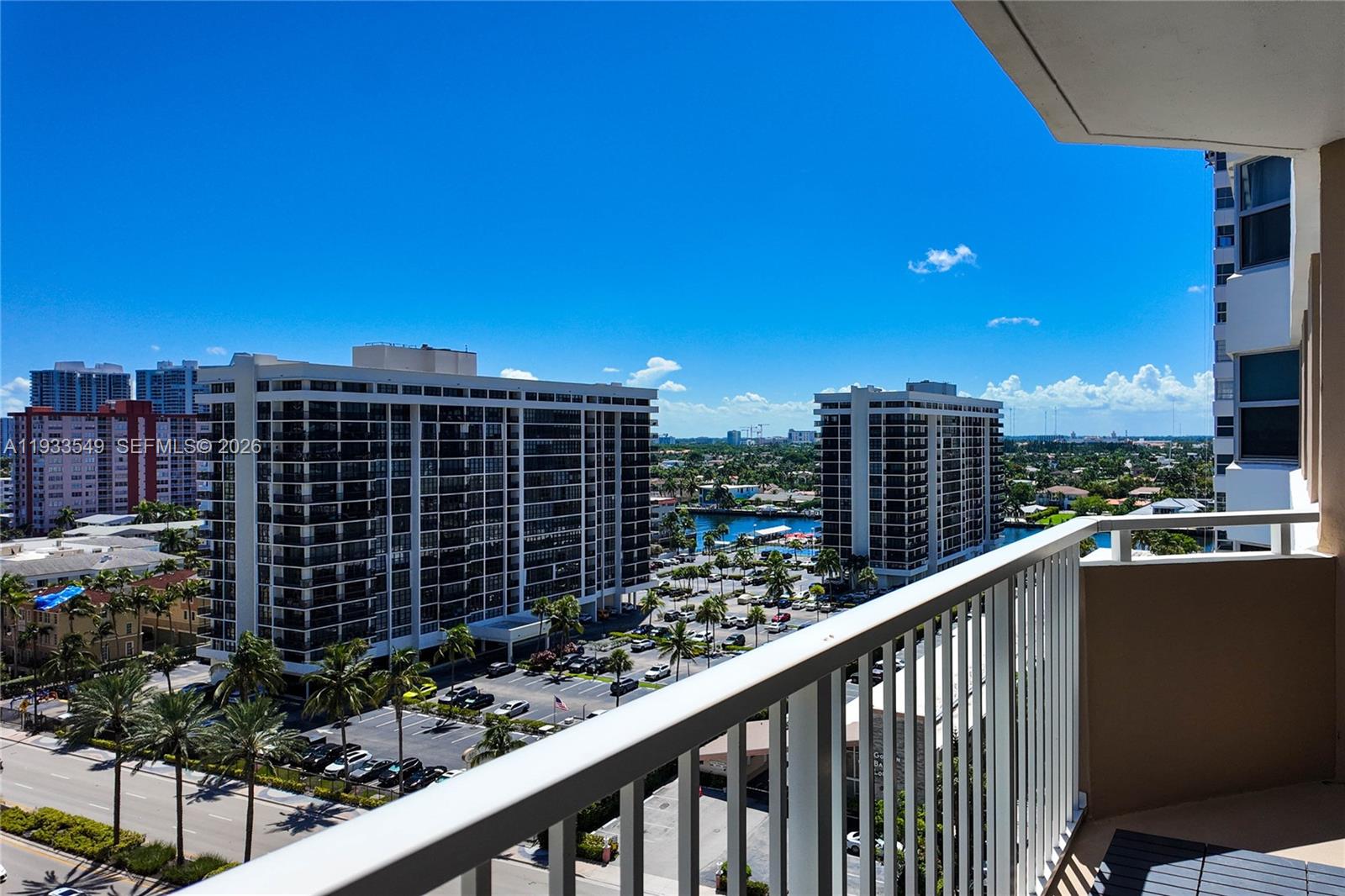1980 S Ocean Drive 11n Property Photo 23