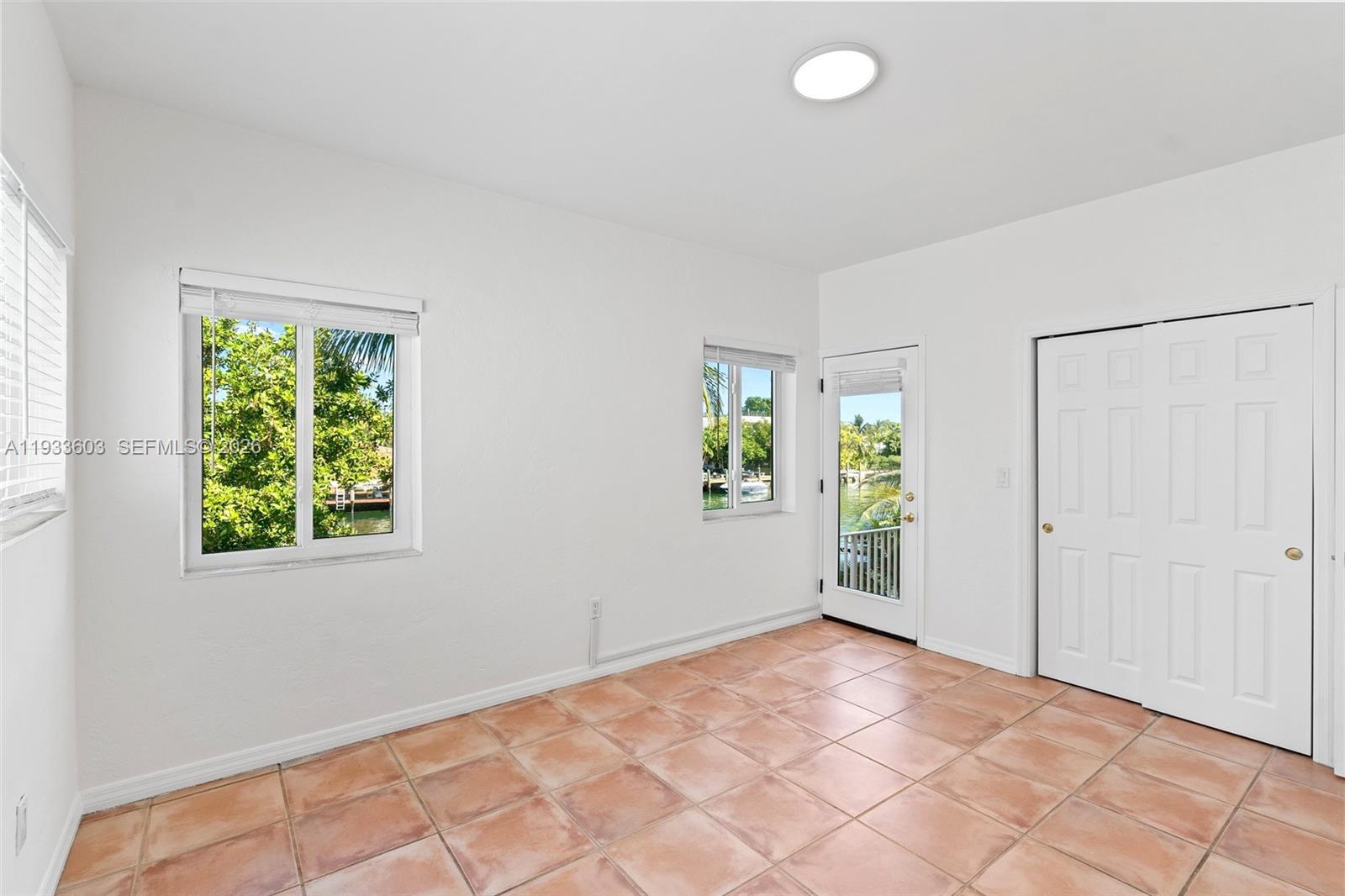 1925 Calais Drive 6 Property Photo 17