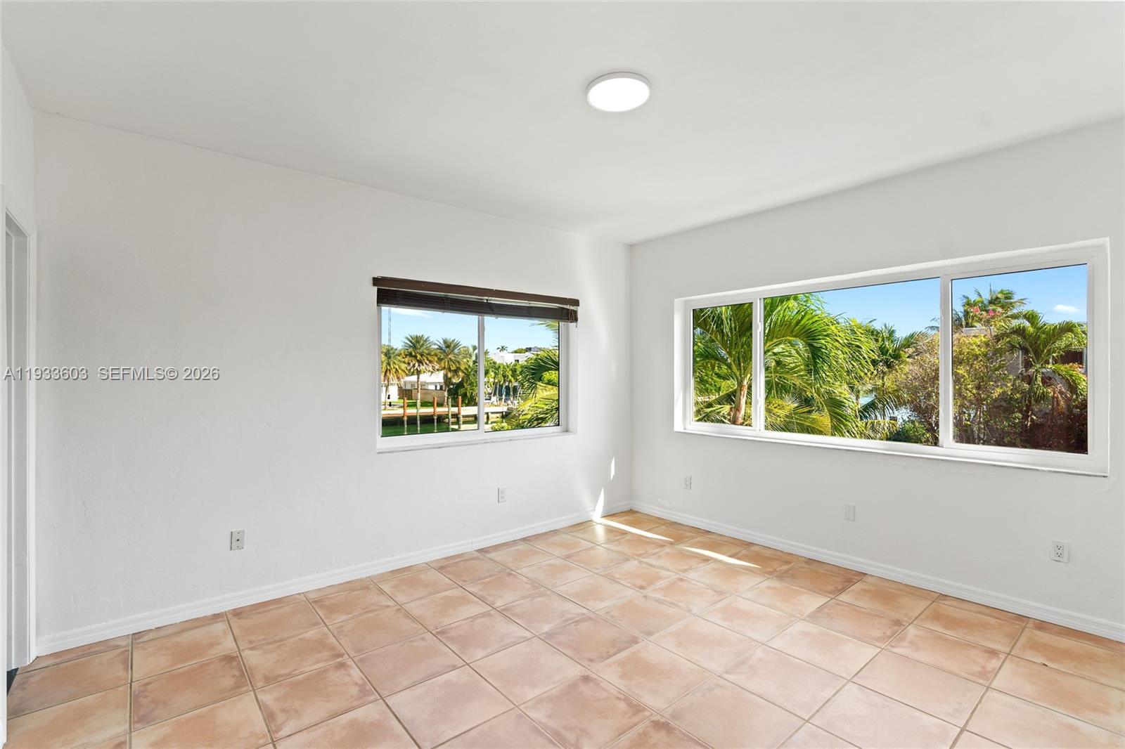 1925 Calais Drive 6 Property Photo 25
