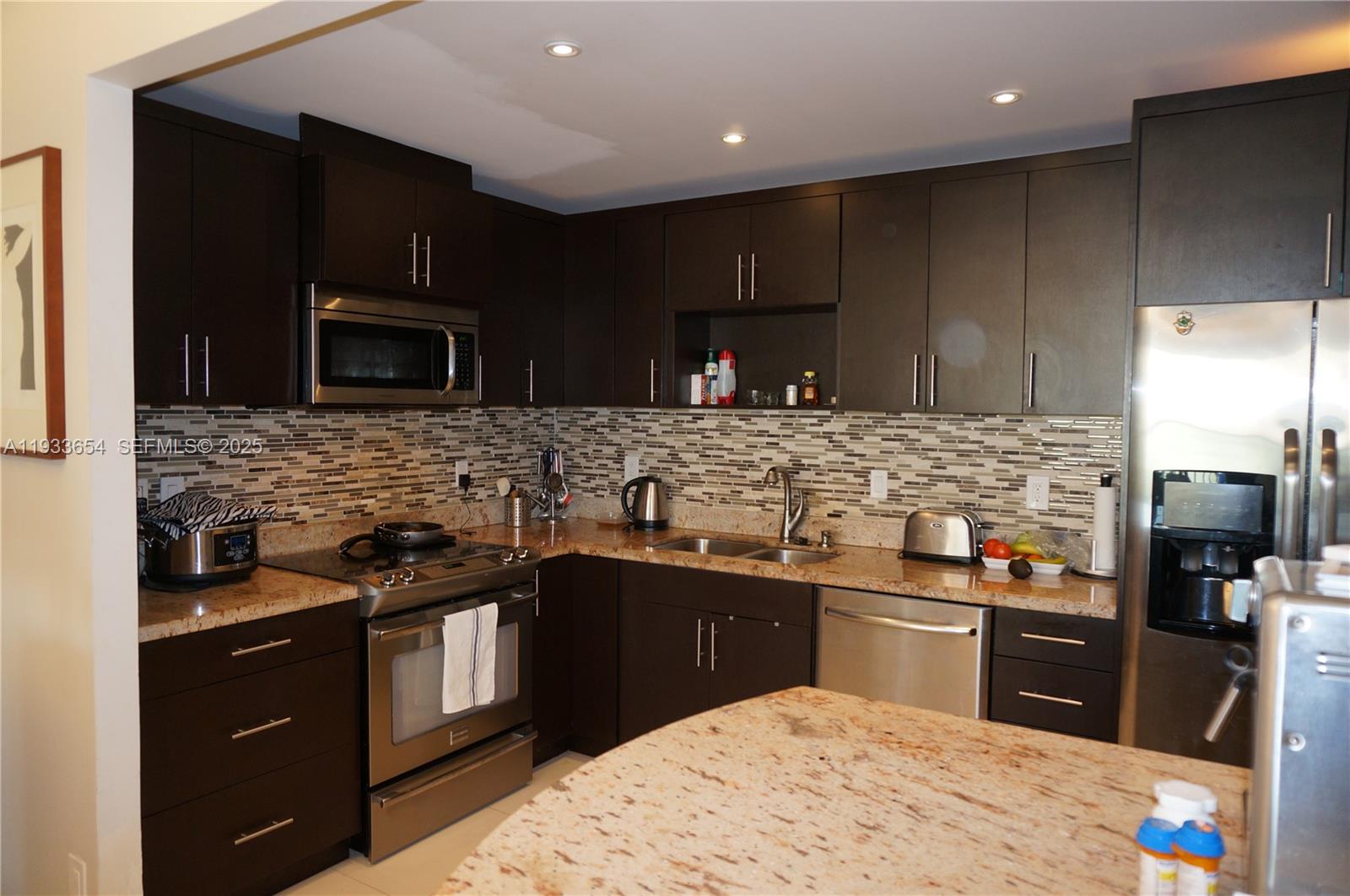 19390 Collins Avenue Ph-26 Property Photo 8