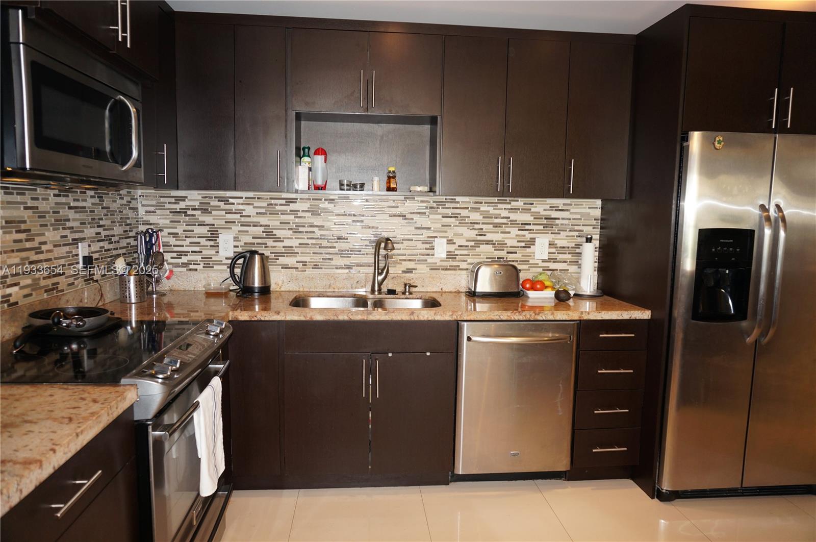 19390 Collins Avenue Ph-26 Property Photo 9
